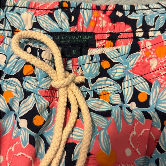 Lilly Pulitzer Men’s Sealife Swim Trunks - Picture 3 of 5